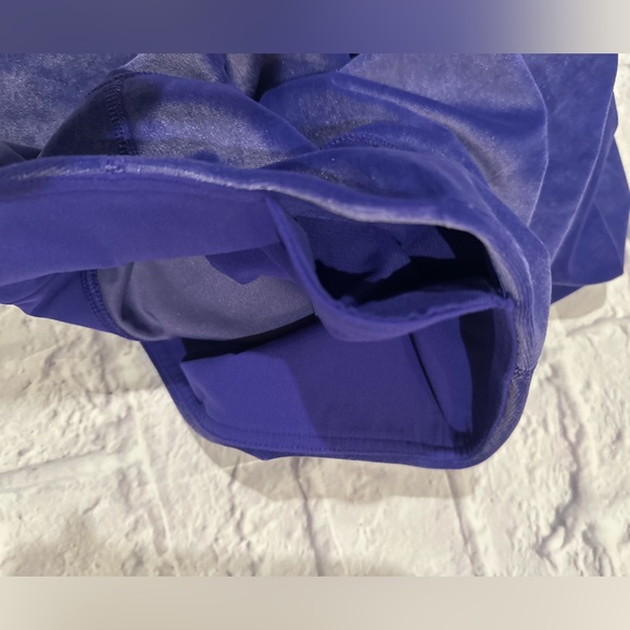 Athleta Elation Velvet Tight|S paired with Velvet Cut-Out Crop D-DD in Small - Picture 7 of 11